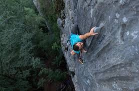 Salopp, scherzhaftdas ist, um auf die bäume, die akazien zu klettern (= um den verstand zu verlieren). Outdoor Klettern Bouldern Infos Zum Klettern Am Fels