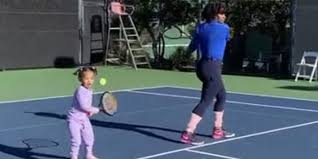 Serena williams and daughter olympia are twinning on the tennis court in new vid (and we might have a future athlete in our midst). Video Serena Williams Daughter Olympia Ohanian Tennis Training