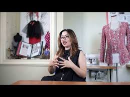 Duck syal merk oleh bisnis agen fashion adalah contoh bahwa islam dan bisnis adalah satu kesatuan. Bagaimana Fashion Dapat Menjadi Bisnis Yang Menjanjikan