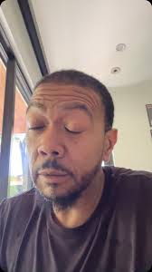 Happy Sunday 🙌🏽🙌🏽, Nothing is to hard for JESUS!!!!!