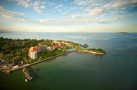 De woning is gelegen in stadscentrum kota kinabalu wijk, naast museum van islamitische cultuur. Shangri La Tanjung Aru Resort And Spa Hotel Kota Kinabalu Malaysia Emirates Holidays