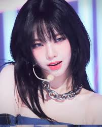 Karina Grey Velvet King Bed (3 Boxes) K