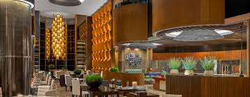 Wir helfen dir bei der gezielten suche nach nützlichem gartenzubehör. Ho Chi Minh City Hotel Restaurants Buffet New World Saigon Hotel