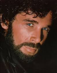 Legendary country music singer-songwriter