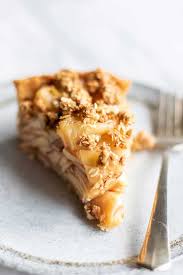 Combine apples, brown sugar, cornstarch, cinnamon and nutmeg in large bowl. Gluten Free Apple Pie Sunkissed Kitchen