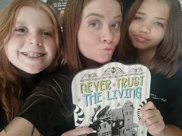 Yassss 🙌 @beetlejuicemovie was amazing! @vegan_girly13 did mine and  @lavenderhaze413 eye makeup to match the theme of purple and green 💚💜🪲🧃  #beetlejuice #jennaortega #beetlejuicebeetlejuice #halloween #spookyseason  #movienight