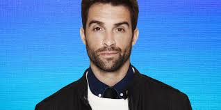 Does He Still Love Me? 8 Signs He's Falling Out Of Love