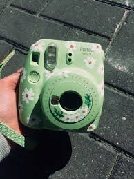 Our new analog instant camera comes with autofocus to help you catch life as you live it in that iconic polaroid instant film format. Painted Aesthetic Polaroid Polaroid Camera Ideas Polaroid Camera Instax Camera