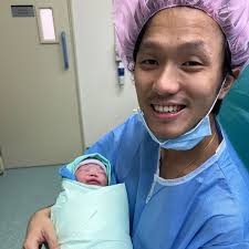 Julian Chee Tze Hoe (@juliancth) • Threads, Say more