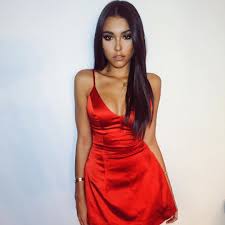 She began posting videos of her singing covers on. Justin Bieber Protege Madison Beer And Her Major Streetwise Style Vogue