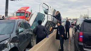 Check spelling or type a new query. New York Gov Andrew Cuomo Seen Pulling Victim From Car Wreck Abc News