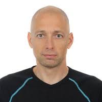 1400+ perfiles de «Labus»