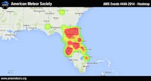 En la zona oeste, cerca de tampa, el pasado marzo se formó uno en el interior de una. Bola De Fuego Con Estallido En Florida Fuego En El Cielo Sott Net