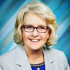 Mary Swain's Instagram, Twitter & Facebook