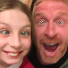 Happy 20th Birthday to this little goonball..... never a dull moment with  Grace Elizabeth Have a great day 🎂 🥳 🎉 🎈 Love you loads ❤️