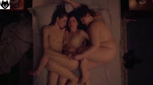 Kathryn Hahn threesome - XVIDEOS.COM