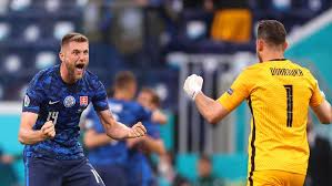 Con il contorno di lobotka, rimasto ai margini del progetto di gattuso per tutta la stagione. Zdrwkmqfnobpim