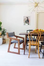 Tips To Reupholster Dining Chairs A Beautiful Mess In 2020 Reupholster Chair Dining Reupholster Dining Room Chairs Dining Room Chairs