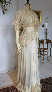 Pin By Annalisa Biagini Lawrence On My Beautiful Collections Edwardian Wedding Dress Edwardian Wedding Edwardian Gowns