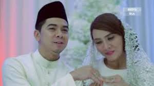 Sayangnya suamiku sudah nggak punya lagi waktu untukku. Kepala Bergetar Italia Vlip Lv