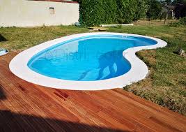 Piscine Coque Polyester Haricot Graf 95 Distripool