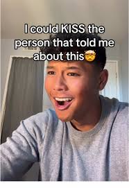 Darius Reyes (@darius.travels)