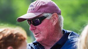 Sandwich girls tennis coach Peter Trimble has not let his cancer diagnosis  take him away from one of his passions. See link below ⬇️ bit.ly/43DclAb