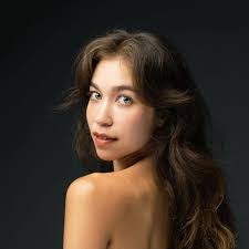 Danielle Lieberman's Instagram, Twitter & Facebook