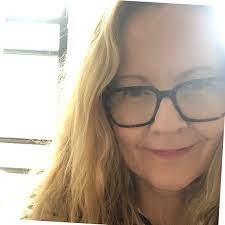 Hind Bin Hussain Email & Phone Number