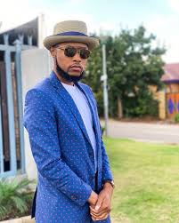Mohale motaung (born 9th july 1994 in kibler park, johannesburg) is a south african entrepreneur, model, student, and actor. Mohale Motaung On His New Role On Rockville As Zamani Zambianews365 Com