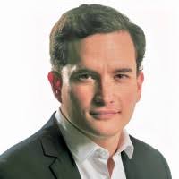 80+ perfiles de «Bauer»