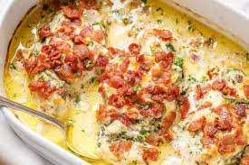 Apr 29, 2021 · this low carb chicken casserole is a family favorite. Chicken Alfredo Casserole Recipe With Spinach Chicken Casserole Recipe Eatwell101