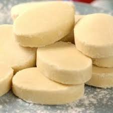 How To Make Your Own Traditional Polvoron At Home Filipino Recipes Polvorones Polvorones Recipe