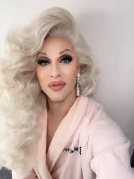 Join Laneige and Sephora Canada tonight at 5pm EST for an exclusive  intimate and interactive experience with acclaimed drag performer, Brooke  Lynn Hytes