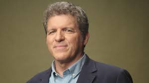 Entrevista a Raúl Sierra, chef 'Bib Gourmand' de Granada: "Para comer en  Atelier hay que venir a ser feliz y a dejarse llevar"