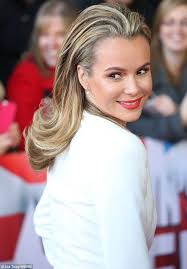 Steal her style Amanda Holden