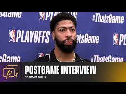 He then committed to play college basketball for the university of kentucky wildcats and head coach john calipari before his senior season. Anthony Davis Shares Worrying Take About Facing The Suns