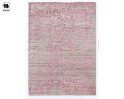Während dieser pause wurde die europäische teppichproduktion intensiviert, so dass die typen aubusson und savonnerie im neoklassizistischen westlichen stil. Teppich Musterring Soho In 495 Beige Rosa Moderne Teppiche Mobel Turflon Online Shop