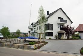 Die 110m² große ferienwohnung, die sich im ersten stock befindet, erreichen sie über einen separaten eingang. Ferienhaus Seezeichen In Wasserburg