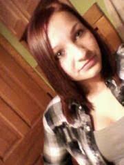 Ashley Prahl's Instagram, Twitter & Facebook