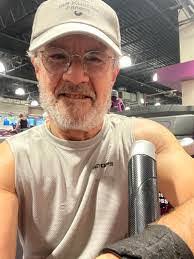 Jeff Kueber's Instagram, Twitter & Facebook