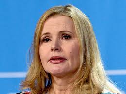 Geena davis divorced harlin, filing for it on the day after davis' personal assistant gave birth to a child fathered by harlin. Geena Davis Concedes In Divorce Case She Lied To Oprah About Marriage
