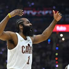 James Harden sends clear message to LeBron James amid free agency decision