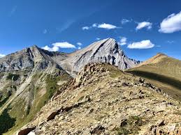 How To Hike Mist Mountain Hot Springs And Summit