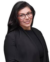 Jasmine Salgado's Instagram, Twitter & Facebook