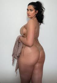 Irena Drezi | Scrolller