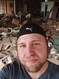 Free furniture for pickup in Grove, Oklahoma, needs cleaning