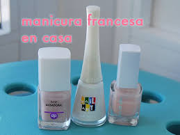 Me he hecho una fan empedernida de los productos cosméticos de mercadona, de la marca deliplus, y sigo probándolos para después haceros en arrebatadora la. Manicura Francesa En Casa Maquillaje De Gala