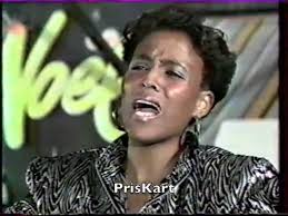 Você pode baixar músicas em formatos mp3 e m4a. Annick Et Jean Claude Sentimental Youtube
