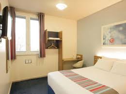 Travelodge london covent garden offers 153 accommodations. Travelodge London Covent Garden Deals Reviews London Laterooms Com
